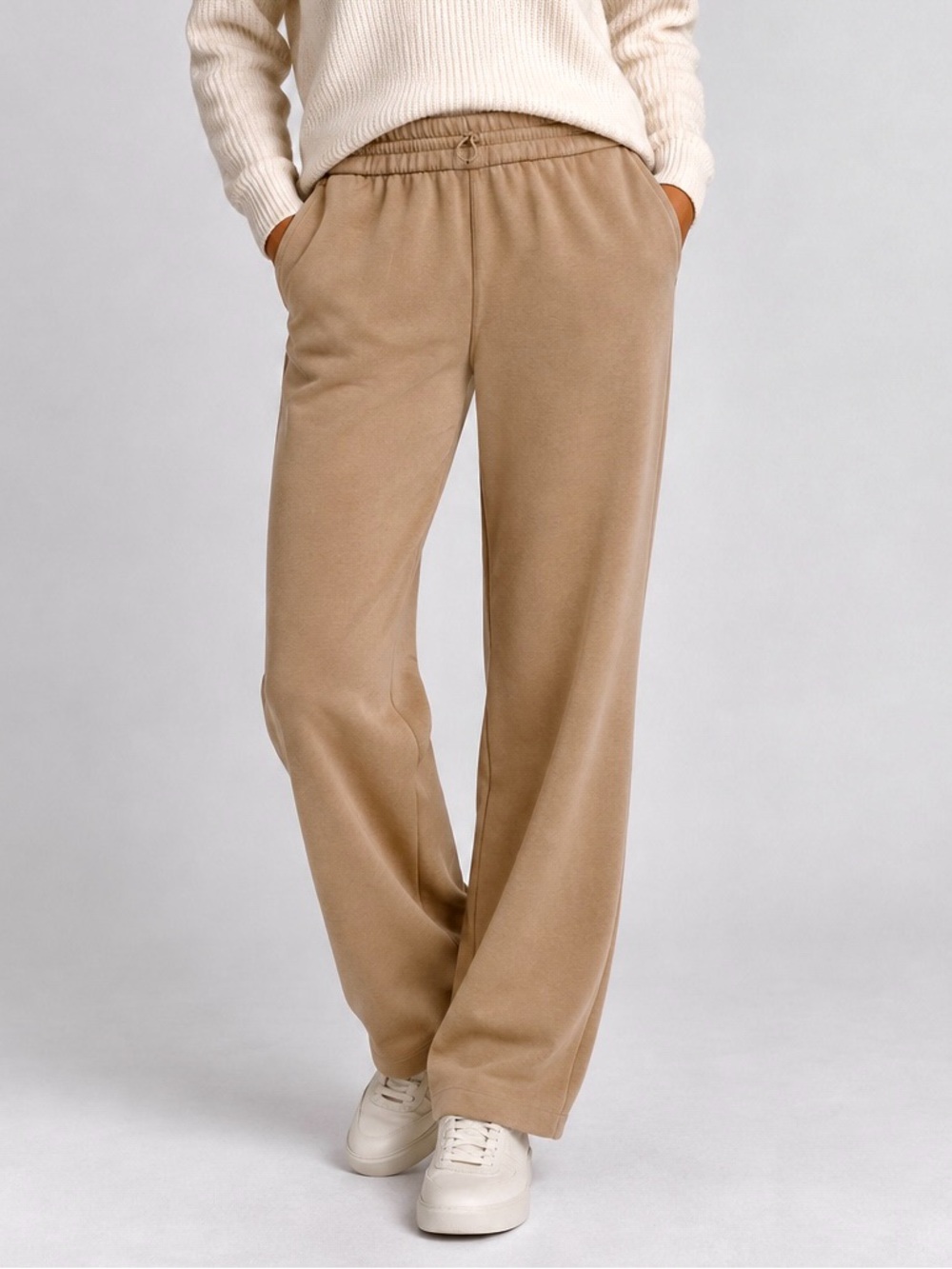 Lululemon Tan Softstreme High Rise Pants Women’s 6 Travel Sporty Athleisure